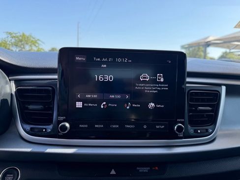Used 2023 Kia Rio S w/ Technology Package FWD image 18