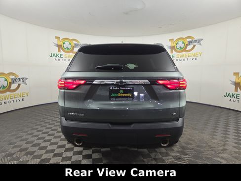 Used 2022 Chevrolet Traverse LT FWD image 7