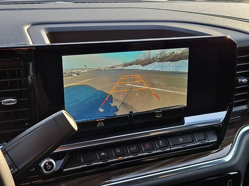 Certified 2025 GMC Sierra 1500 Elevation image 17