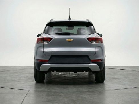 Used 2025 Chevrolet TrailBlazer LT FWD image 7