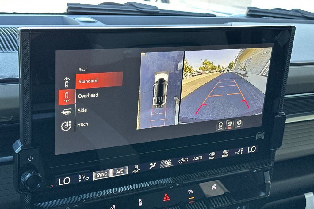 New 2026 GMC Hummer EV SUV AWD/4WD image 21