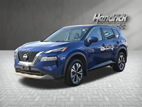 Used 2023 Nissan Rogue SV image 8
