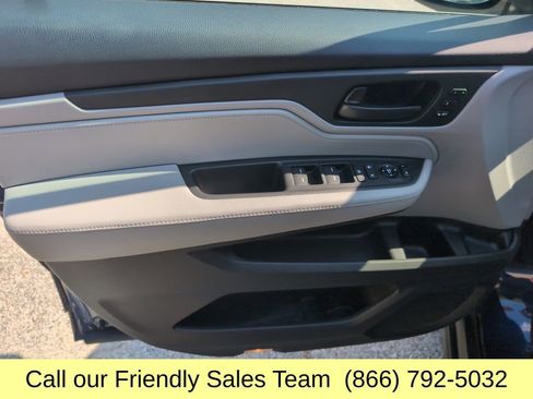 Used 2018 Honda Odyssey EX-L image 11