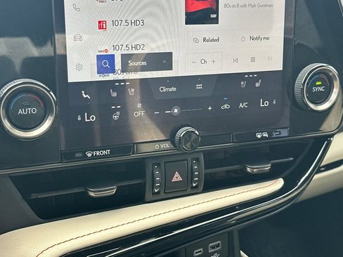 Used 2024 Lexus NX 350h AWD image 17