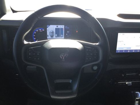 Used 2022 Ford Bronco Big Bend image 14