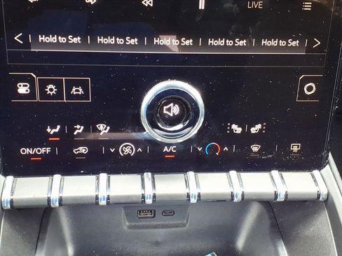 Certified 2025 GMC Terrain Elevation image 19