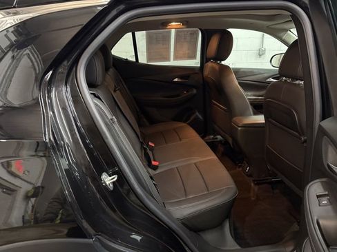 Used 2023 Buick Encore GX Essence w/ Experience Buick Package image 19