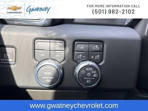 Used 2023 GMC Sierra 1500 AT4 w/ AT4 Premium Package AWD/4WD image 20