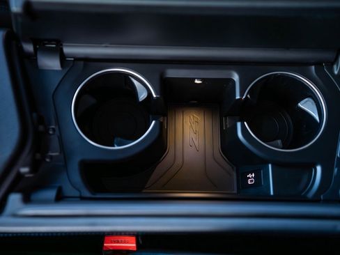 Used 2020 BMW Z4 M40i w/ Premium Package image 24