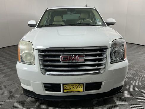 Used 2009 GMC Yukon 4WD Hybrid image 2