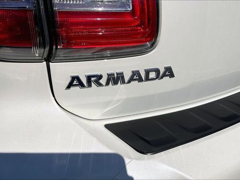 Used 2017 Nissan Armada Platinum AWD/4WD image 31