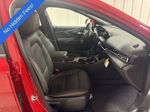 New 2026 Buick Envista Avenir image 17