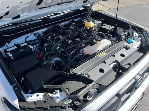 Used 2025 Toyota Tacoma TRD Sport image 38