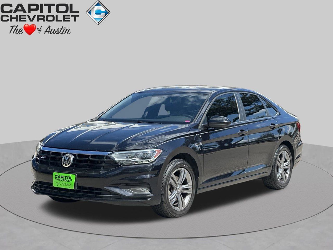 Used 2019 Volkswagen Jetta R-Line FWD image 1