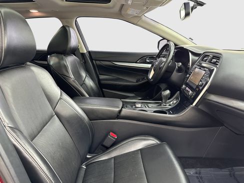 Used 2018 Nissan Maxima 3.5 SL FWD image 41