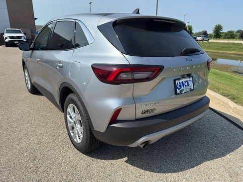 Used 2024 Ford Escape Active FWD image 3