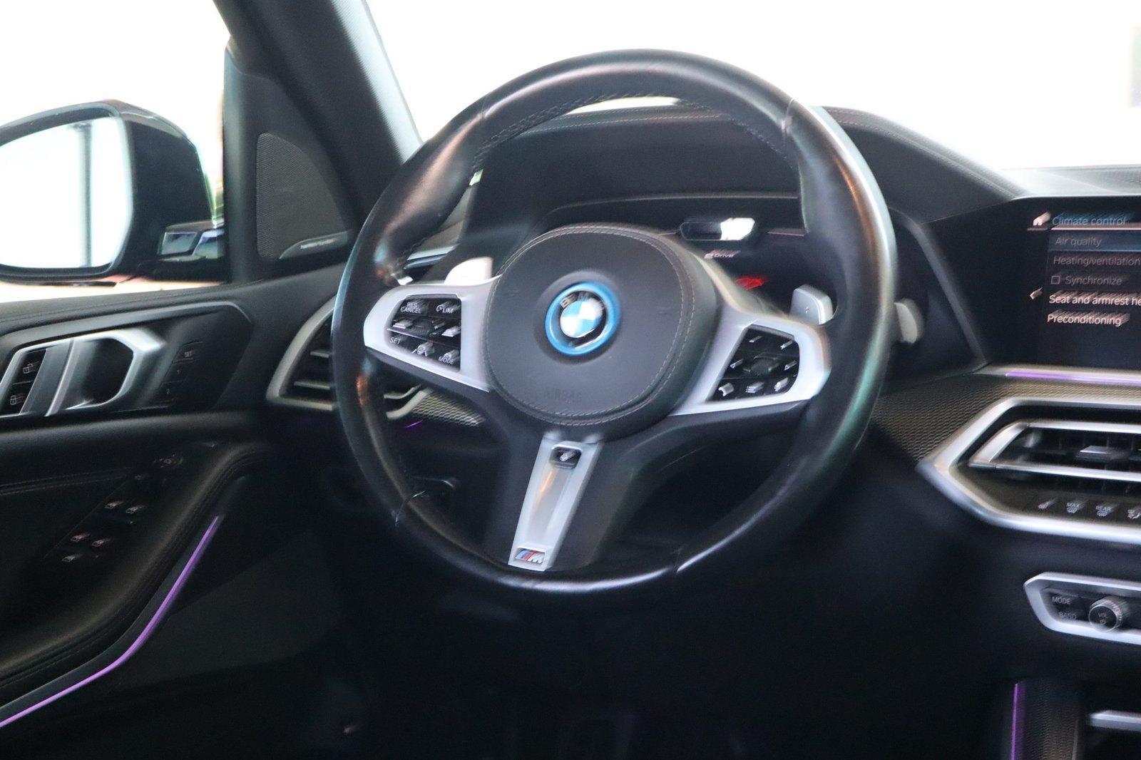 Used 2022 BMW X5 xDrive45e w/ M Sport Package AWD/4WD image 28