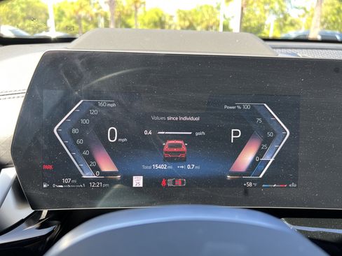 Used 2025 BMW X2 xDrive28i image 21