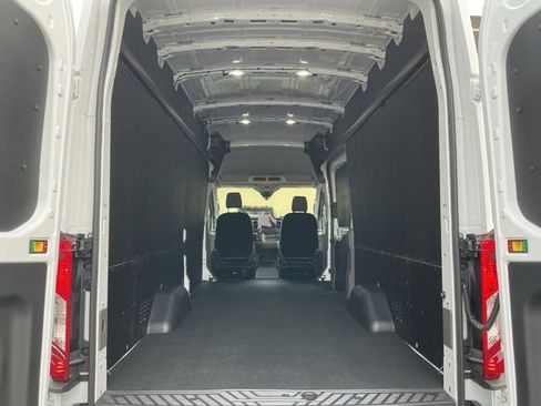 New 2026 Ford Transit 250 148 High Roof Extended AWD w/ Load Area Protection Package image 8