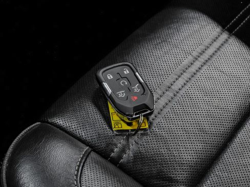 Used 2020 GMC Yukon XL Denali RWD image 68