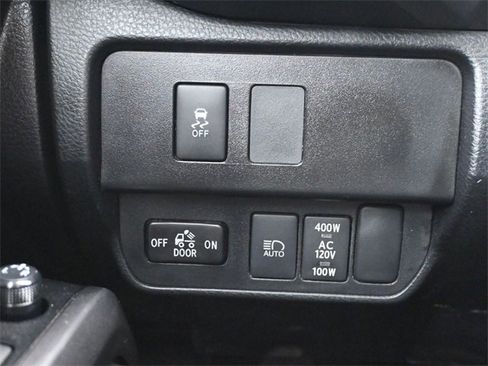 Used 2020 Toyota Tacoma TRD Sport w/ TRD Premium Sport Package image 29