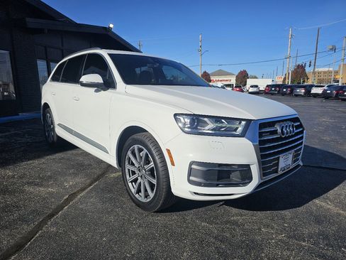 Used 2017 Audi Q7 3.0T Premium Plus image 3