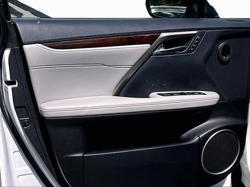 Used 2019 Lexus RX 350 FWD w/ Navigation Package image 26