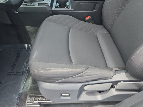 Used 2025 Toyota Tacoma SR RWD image 27
