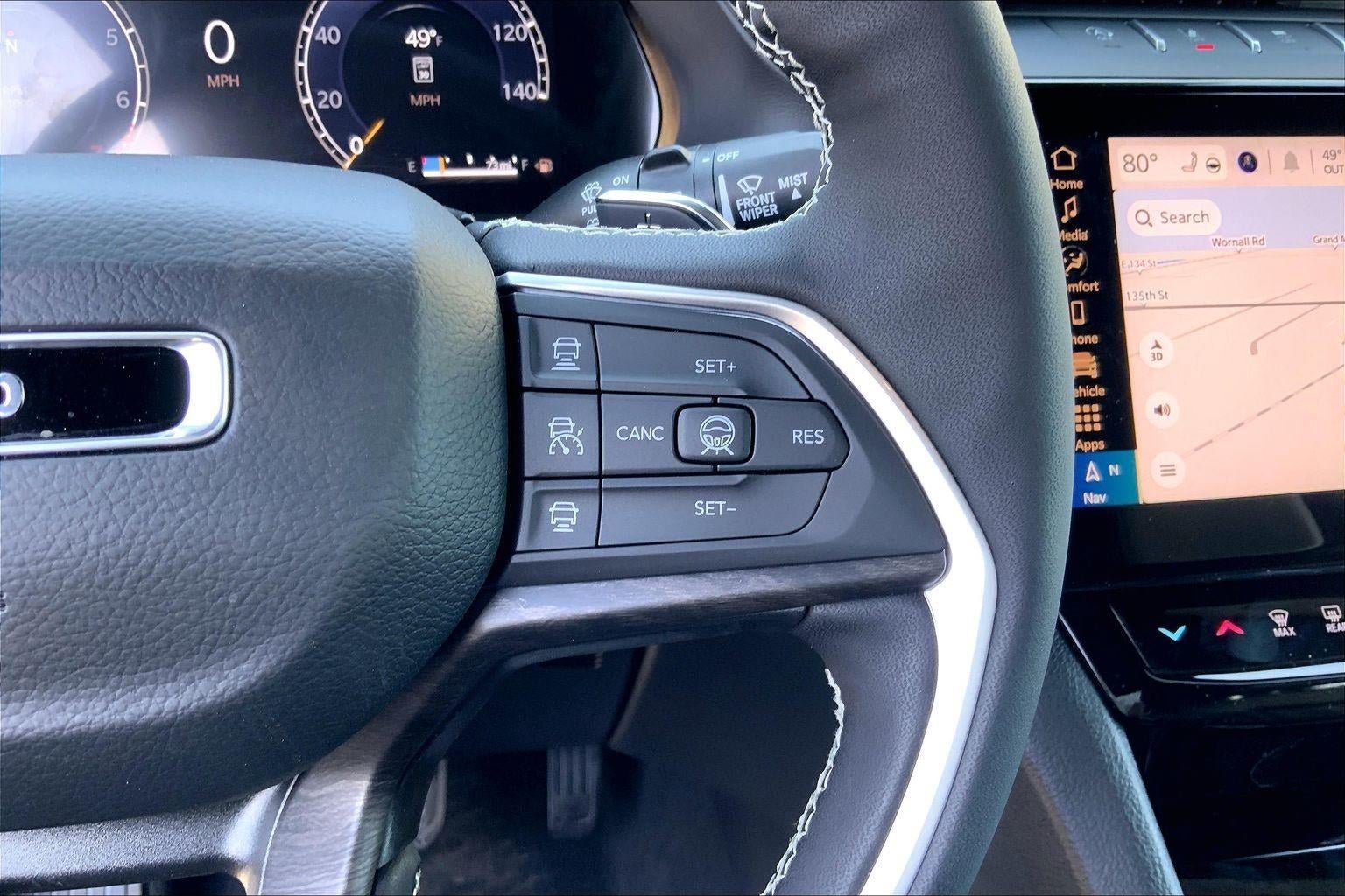 New 2026 Jeep Grand Cherokee Limited w/ Limited Altitude Package AWD/4WD image 15