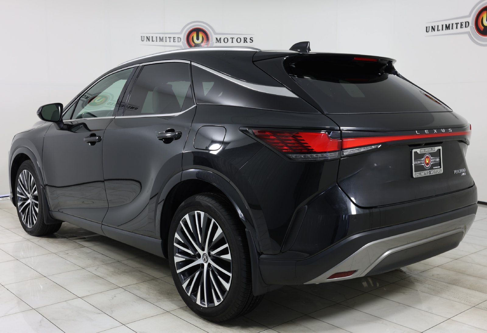 Used 2023 Lexus RX 350 AWD image 4