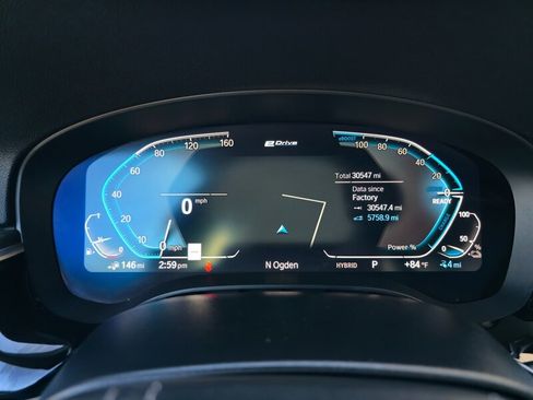 Used 2021 BMW 530e w/ Parking Assistance Package RWD image 18