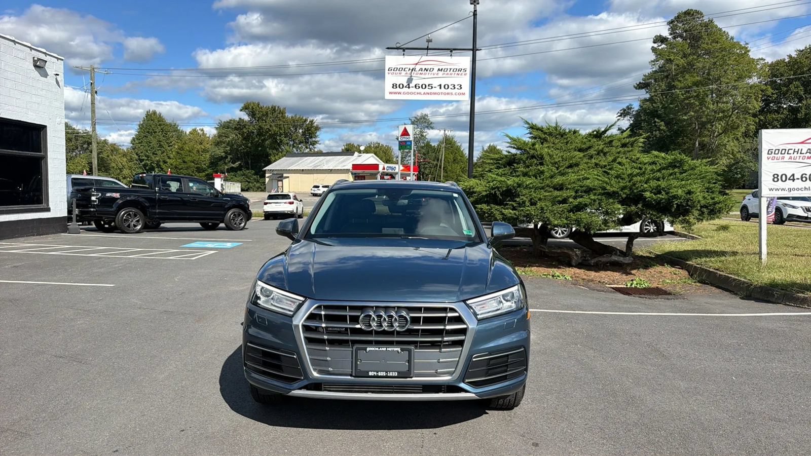 Used 2018 Audi Q5 2.0T Premium w/ Convenience Package AWD/4WD image 2