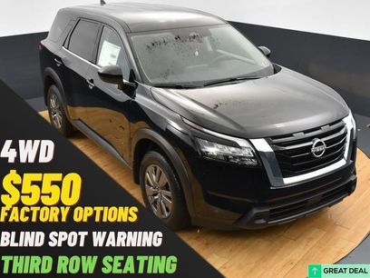 New 2025 Nissan Pathfinder S