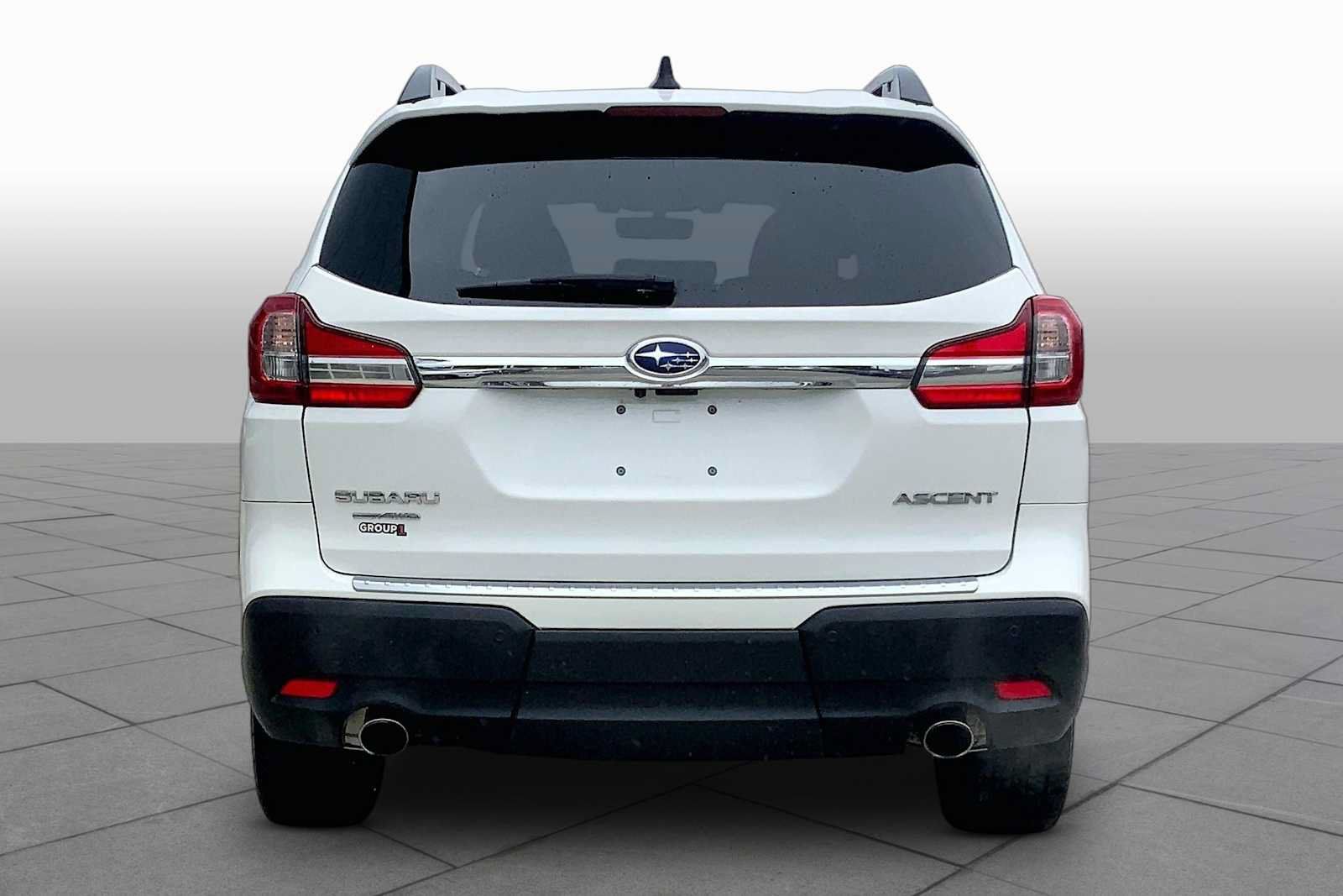 Used 2021 Subaru Ascent Premium w/ Sport Package AWD/4WD image 4