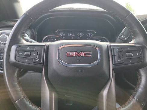 Used 2021 GMC Sierra 1500 AT4 w/ AT4 Preferred Package AWD/4WD image 16