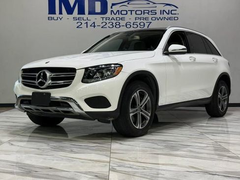 Used 2019 Mercedes-Benz GLC 300 image 2
