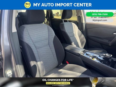 Used 2023 Nissan Rogue SV AWD/4WD image 26