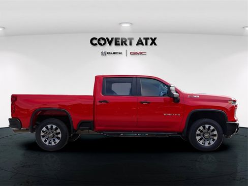 Certified 2024 Chevrolet Silverado 2500 Custom w/ Custom Value Package image 8