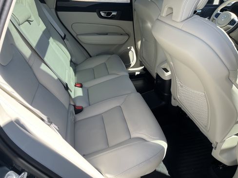 New 2026 Volvo XC60 T8 Ultra w/ Protection Package Premier image 10