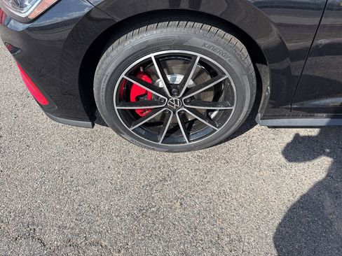 New 2026 Volkswagen Jetta GLI Autobahn FWD image 9