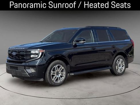 Used 2025 Ford Expedition Active AWD/4WD image 1