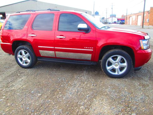 Used 2013 Chevrolet Tahoe LTZ image 3