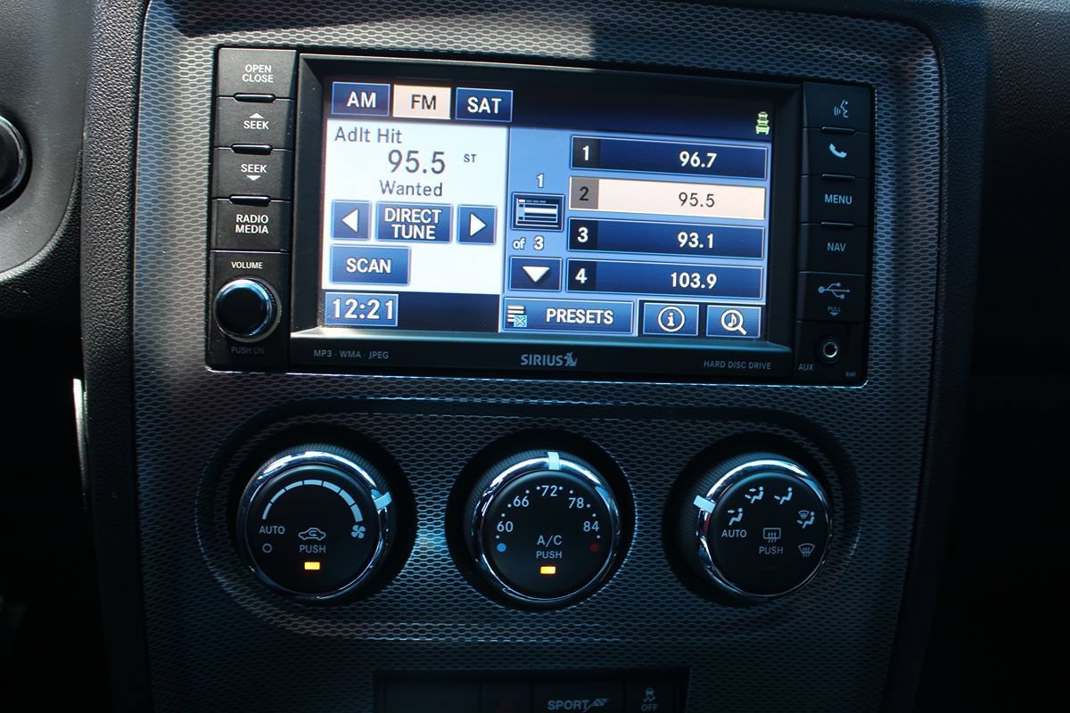 Used 2013 Dodge Challenger R/T w/ Sound Group II RWD image 26