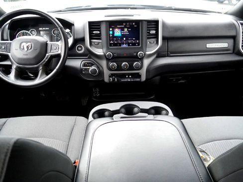 Used 2024 RAM 2500 Big Horn w/ Bed Utility Group image 29