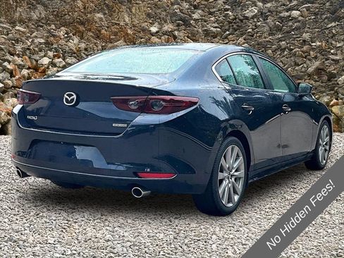 Used 2020 MAZDA MAZDA3 Sedan w/ Select Package FWD image 2