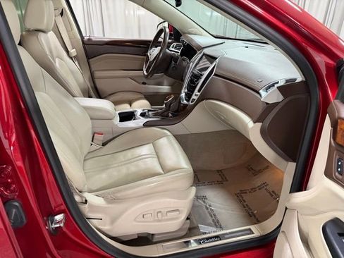 Used 2015 Cadillac SRX Premium AWD/4WD image 7