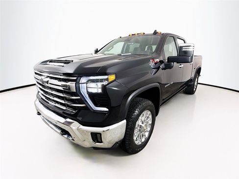 Used 2025 Chevrolet Silverado 2500 LTZ w/ LTZ Convenience Package image 1