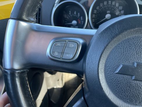 Used 2003 Chevrolet SSR w/ Preferred Equipment Group image 14