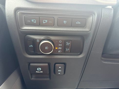 Used 2023 Ford F150 Raptor AWD/4WD image 32