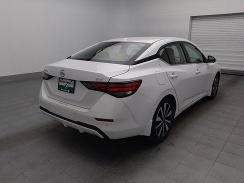 Used 2022 Nissan Sentra SV w/ SV Premium Package FWD image 9